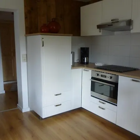 玉特雪绒花公寓 * 格绍