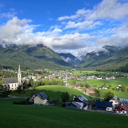 De Jutter Edelweiss アパート